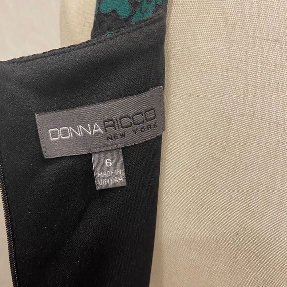 Donna Ricco NWOT Elegant Sleeveless Black and Green Lace Dress 6 - Picture 4 of 8